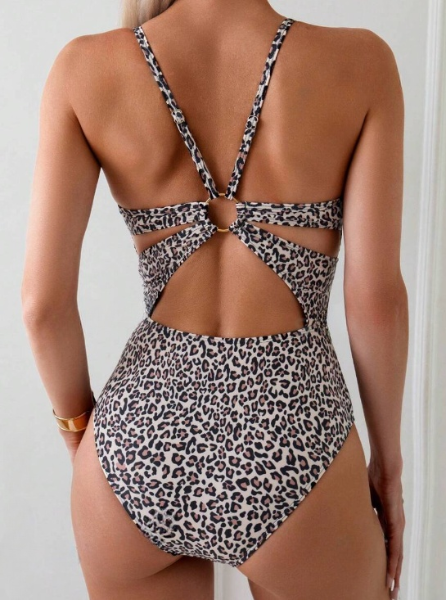 Sophisticated Leopard-Print One-Piece Crossed-Back Design