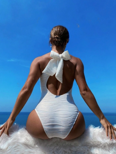 Vogue White One-Shoulder Bow Tie One-Piece